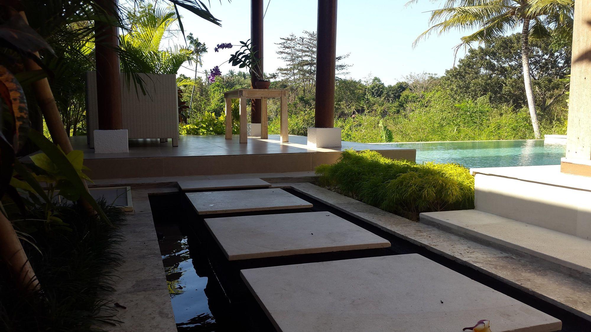 Sri Abi Ratu Villas Sukawati Exterior foto